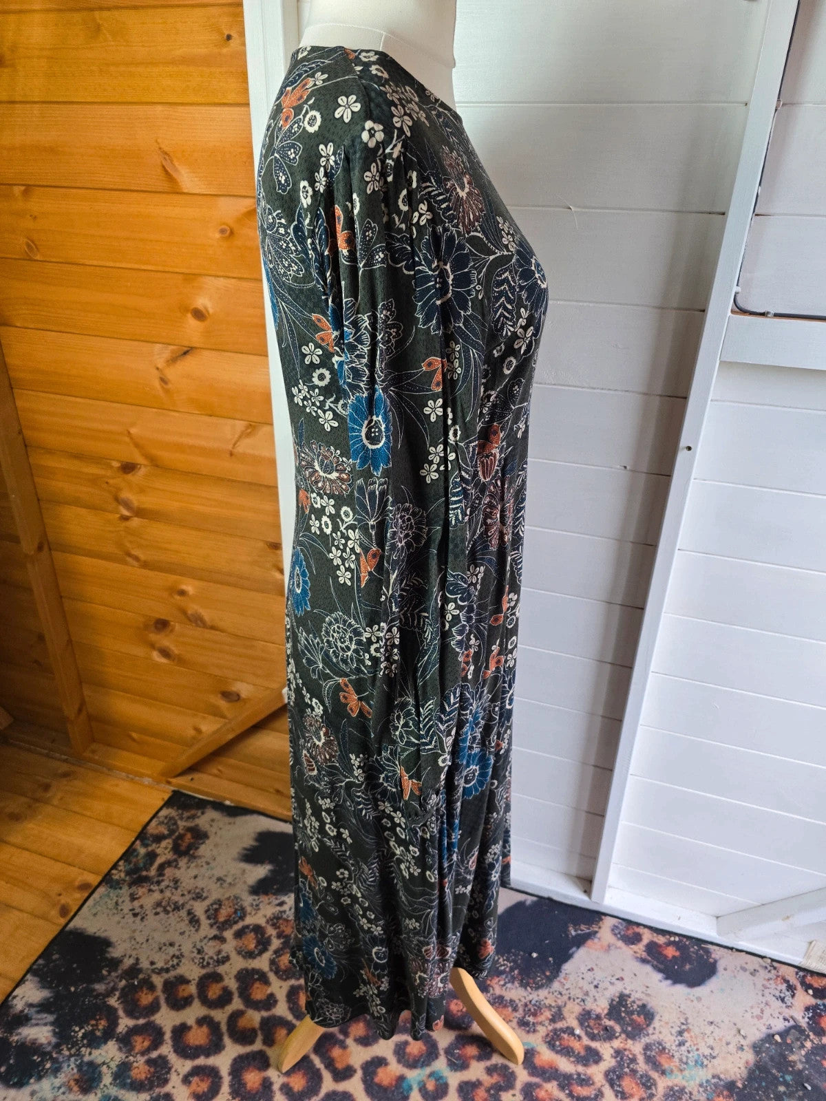 Ladie's Zara Grey Blue & Orange Floral Long Sleeved Maxi Dress Size L 12