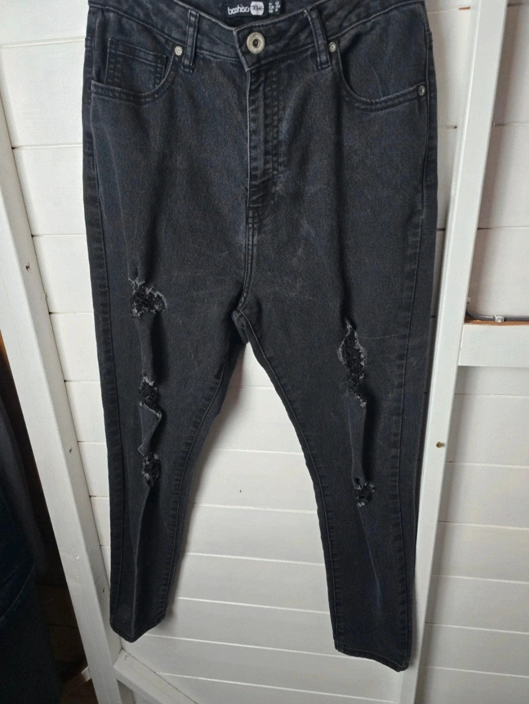 Boohoo blue black high waisted ripped skinny jeans size 12