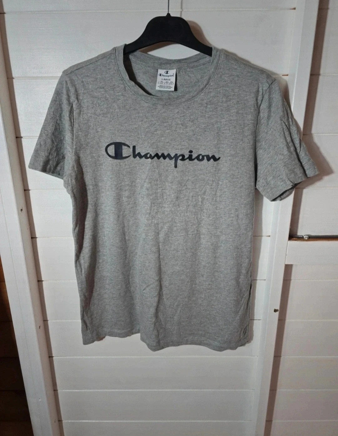 Champion grey short sleeved t-shirt kids Large