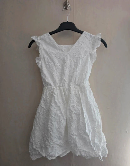 SHEIN Girls White Broderie Anglaise Frilly Summer Dress – 8 Years