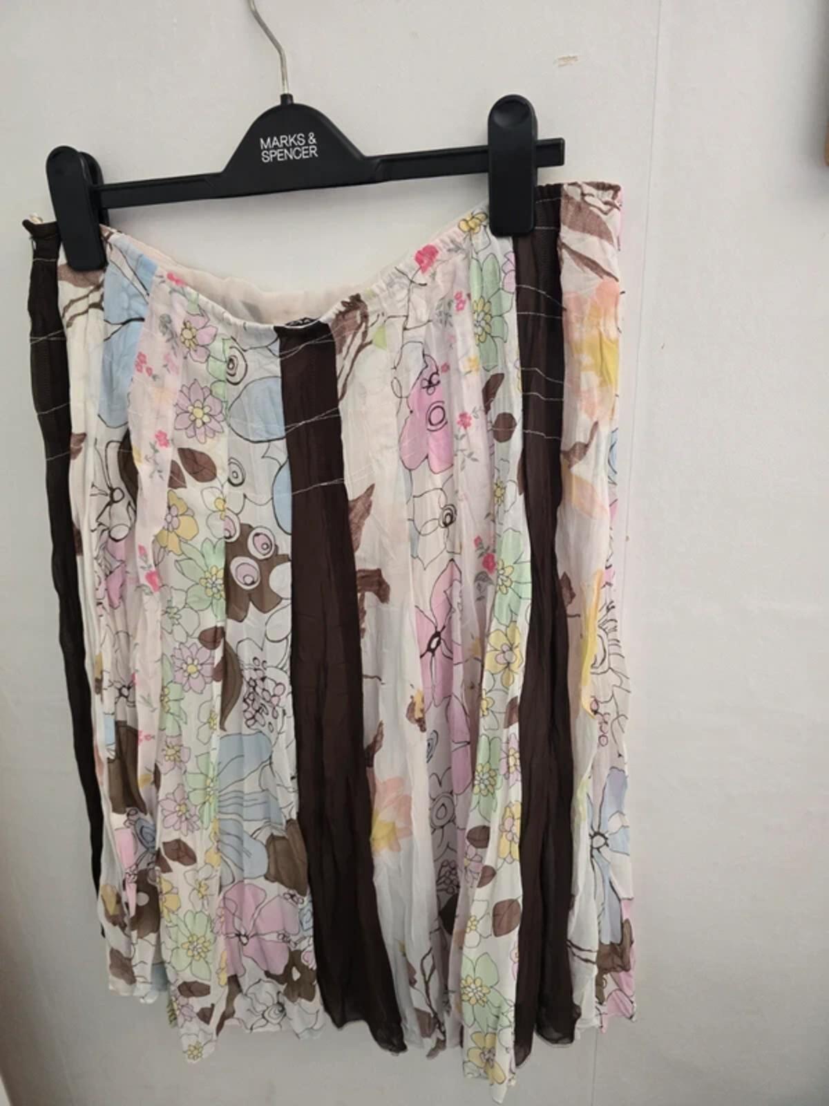 Marks and Spencer Floral Pleated Midi Skirt Size 14 Regular