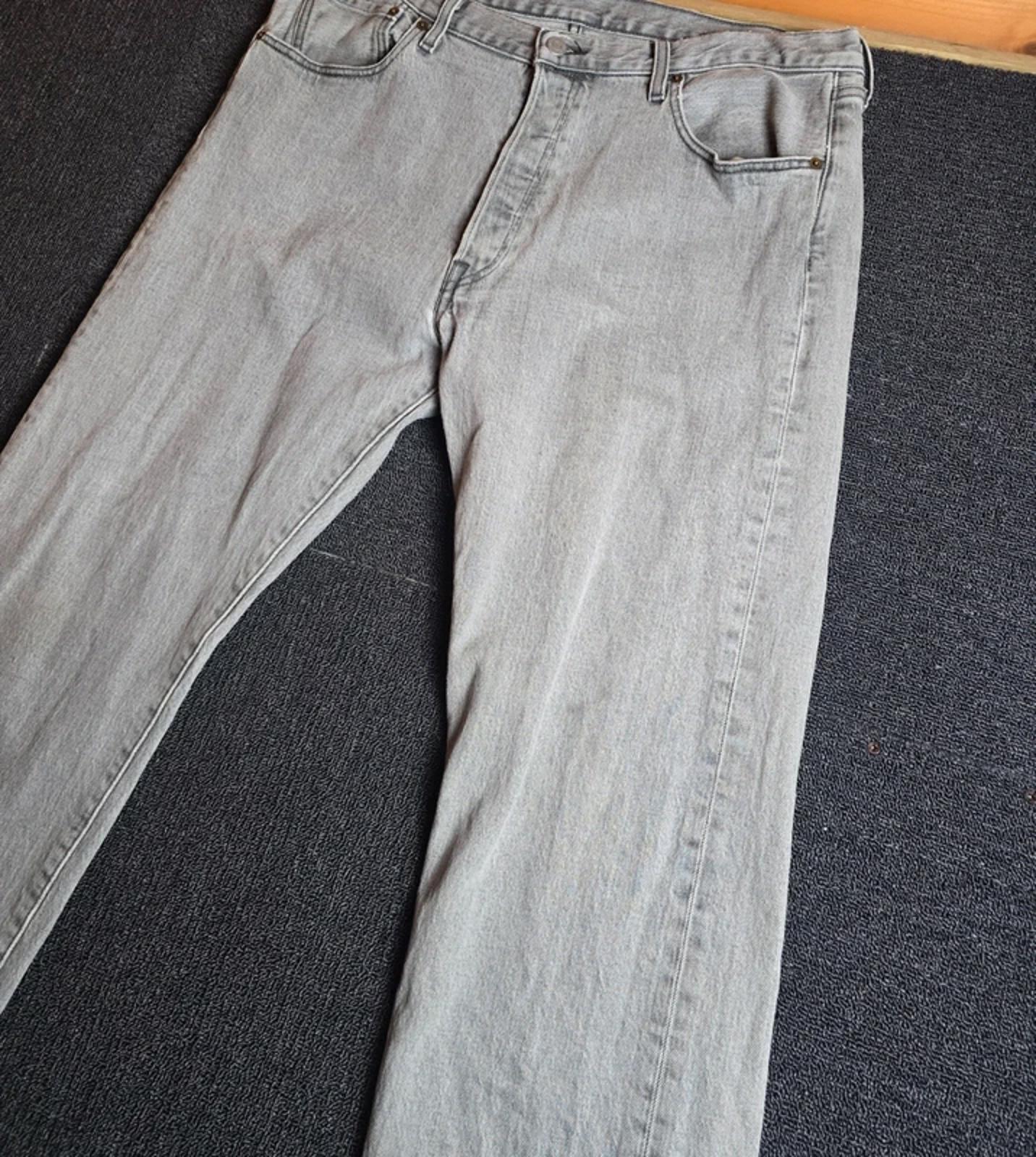 Vintage Levi’s 501 Grey Straight Leg Jeans Mens W36 L30