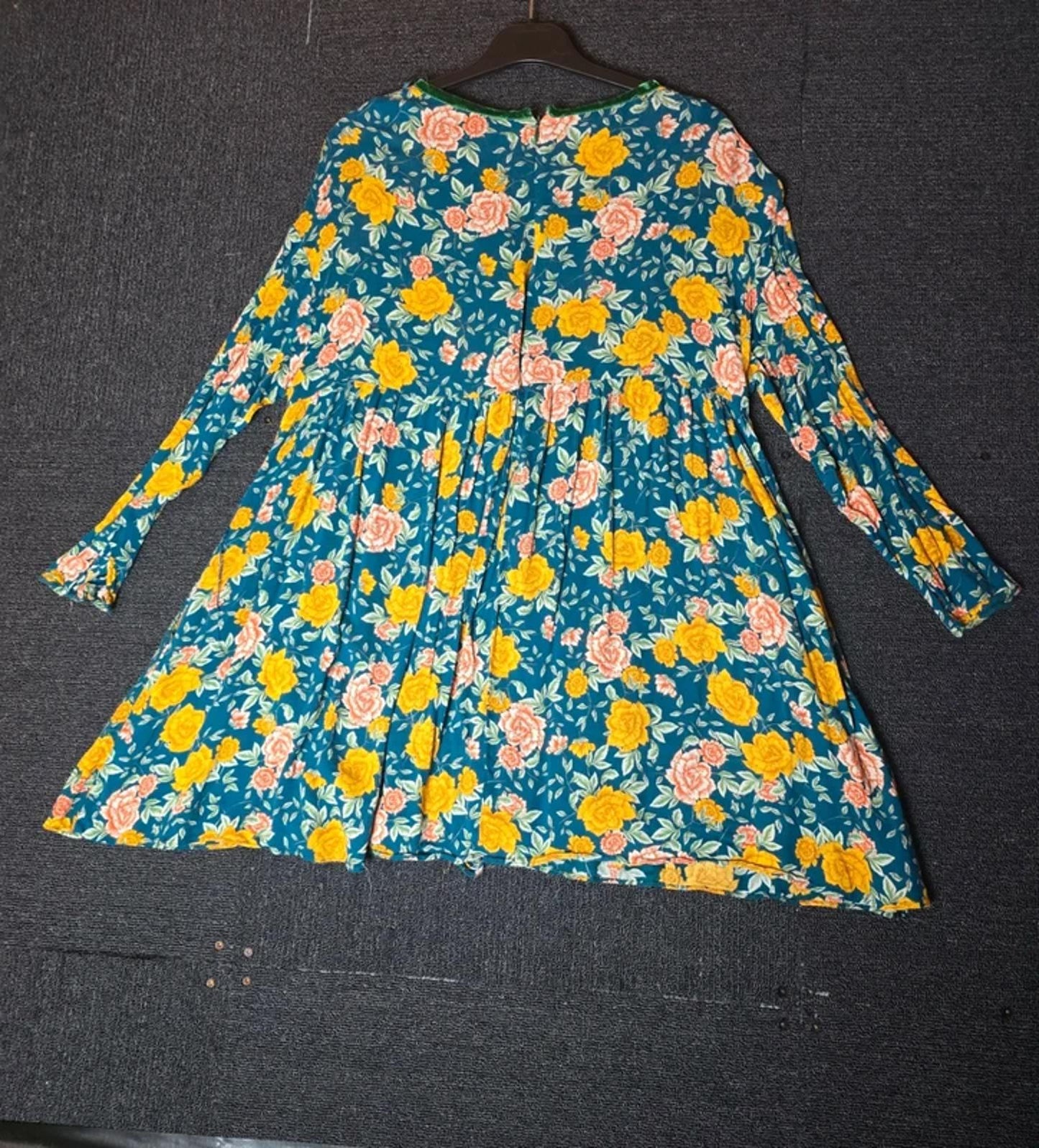 Zara multicoloured floral mini dress 3/4 sleeves M Size 10/12
