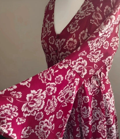 Brave Soul Burgundy White Floral Dress Size 10/12 Long Flared Sleeves Boho Style