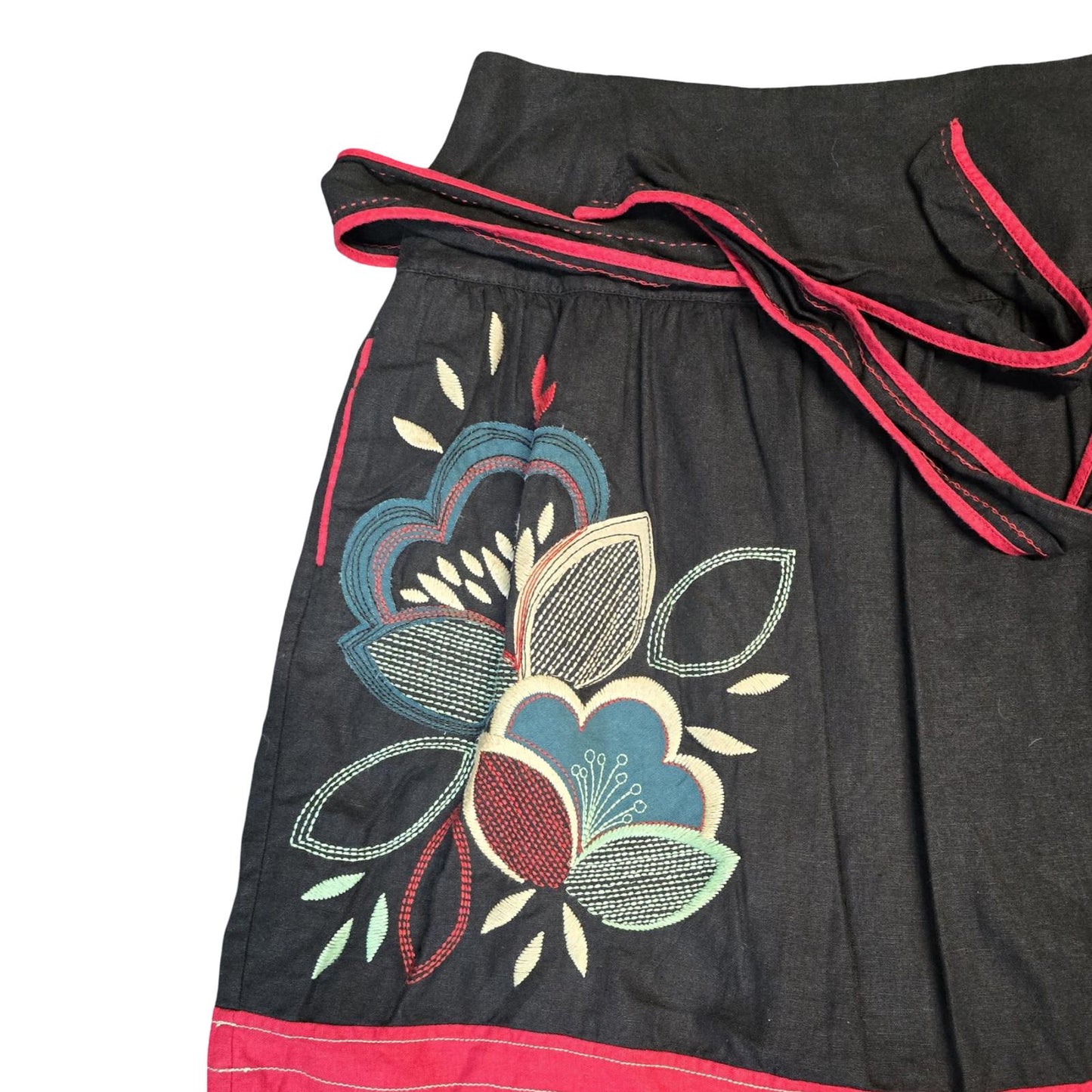 Next Skirt Black & Red Size 14 Knee Length Belted Flared Y2k