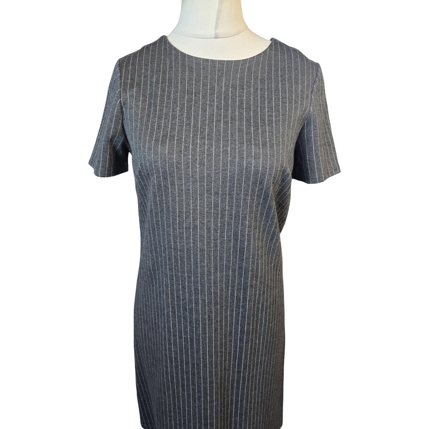 Et Vous Dress Grey Pinstripe Size 10 Stretchy Knee-Midi
