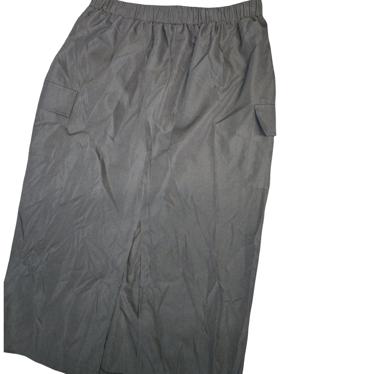 Shein Curve Black Cargo Maxi Skirt  Size 18/20 Elastic Waist