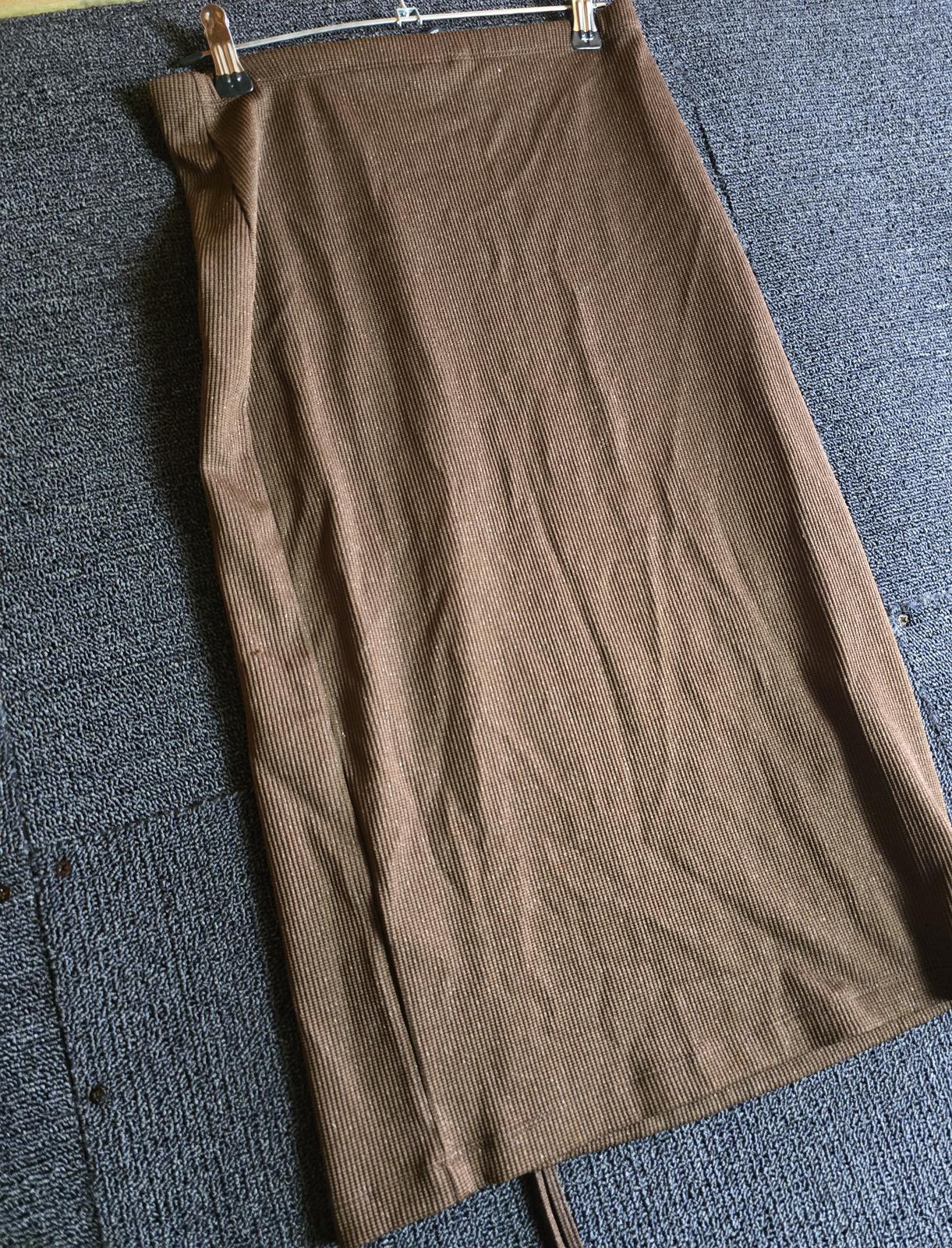 H&M brown glitter skirt size 8