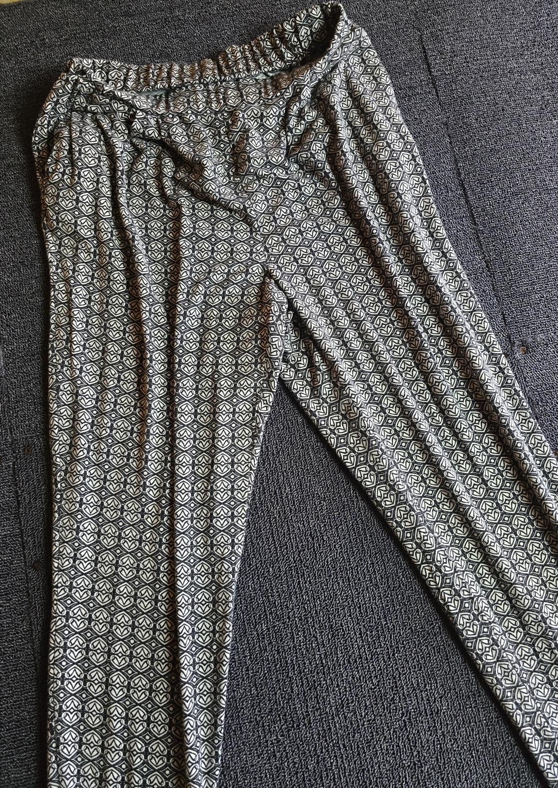 Matalan Patterned Trousers Black & White Size 10 Casual Lightweight