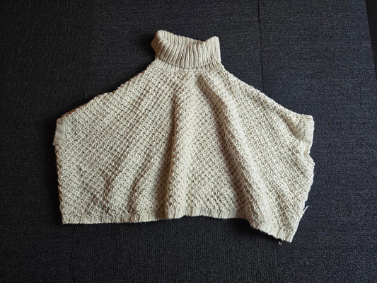Primark Girls Knitted Jumper Cream Size 8–9 Years Oversized Turtleneck