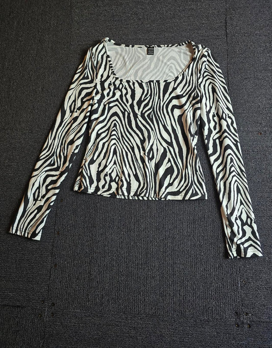 Shein Zebra Print Top Black & White Square Neck Size M 10–12 Bodycon