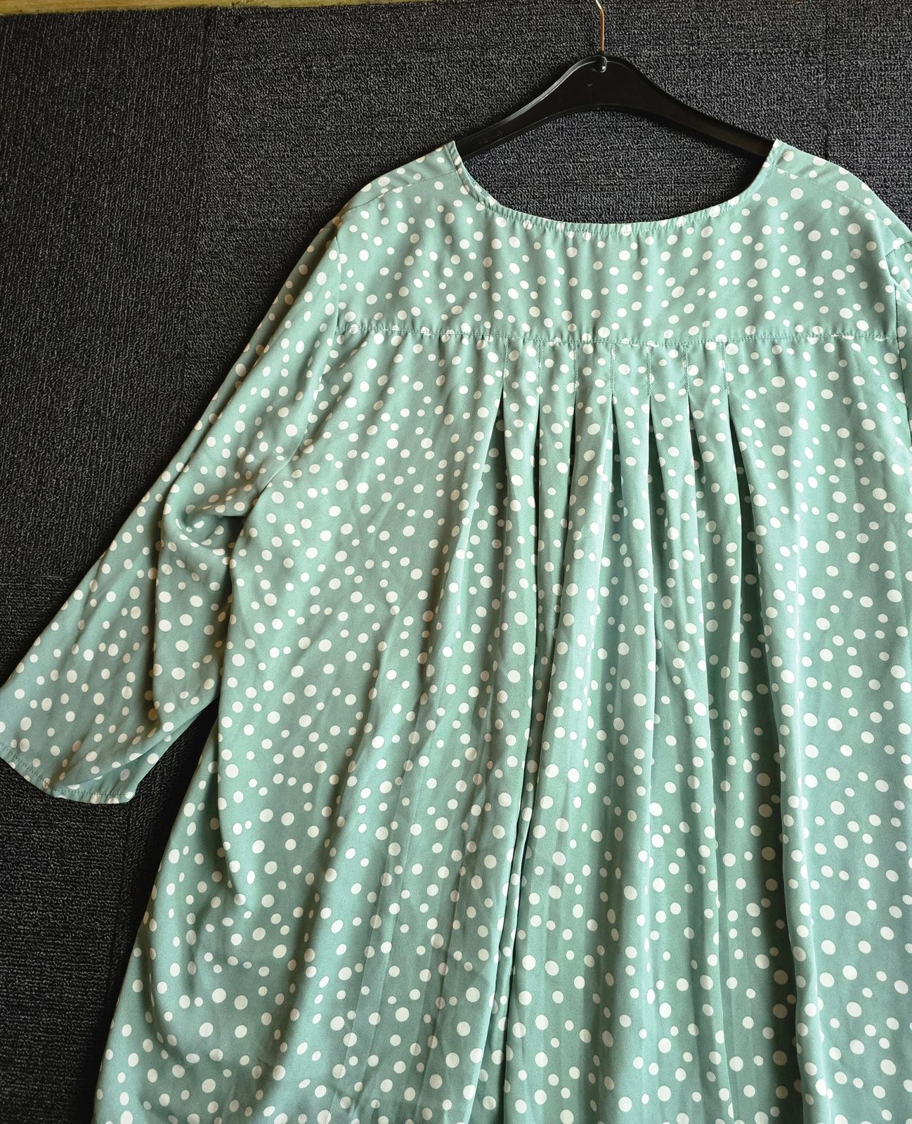 Afribel Green & White Polka Dot Blouse Size 18 Oversized 3/4 Sleeve Top