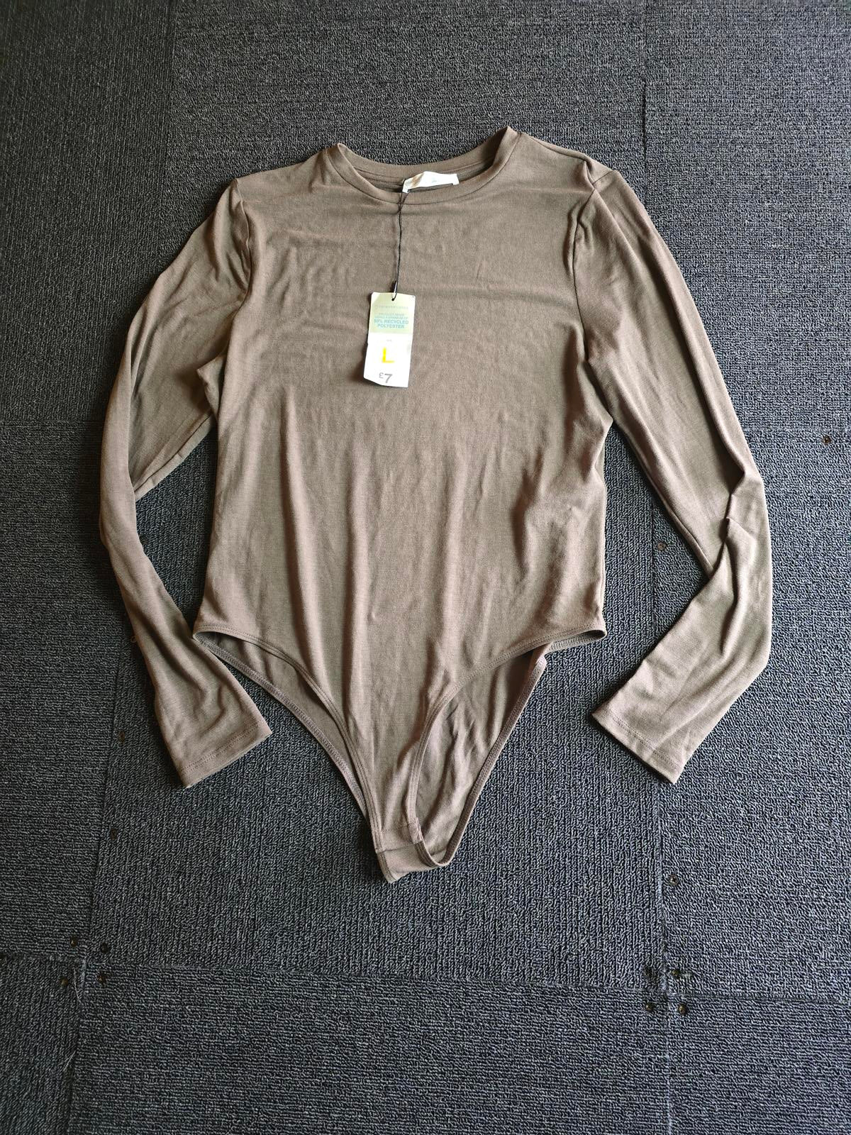 Primark Tan Long Sleeve Bodysuit L Size  16 Thumbholes NWT