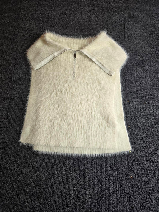 Primark White Fluffy Sleeveless Top – ¼ Zip Large Collar – One Size (Fits size 8–14)