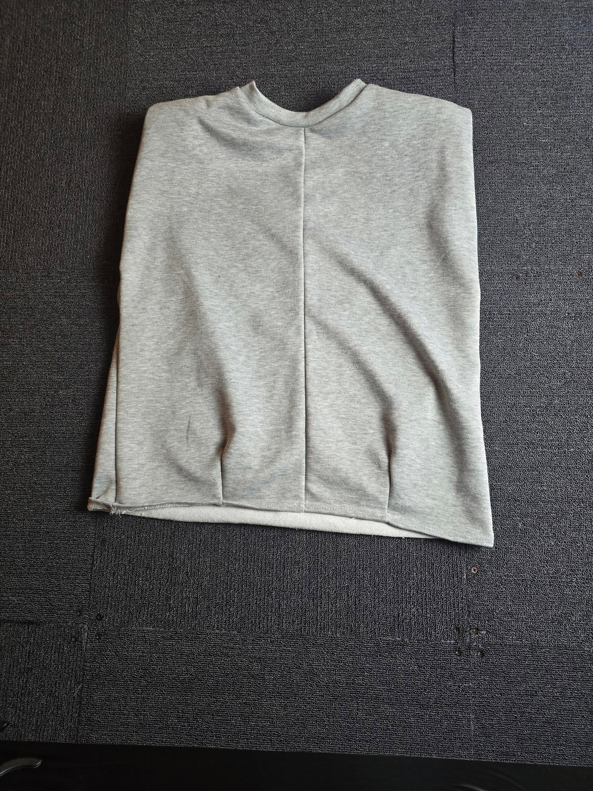 Boohoo Grey Sleeveless Jumper Shoulder Pads Oversized Size 8