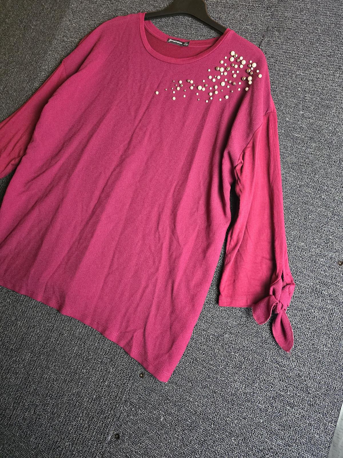 Stradivarius Top Burgundy Red L Size 14/ 16 Gem Pearl Detail 3/4 Sleeve