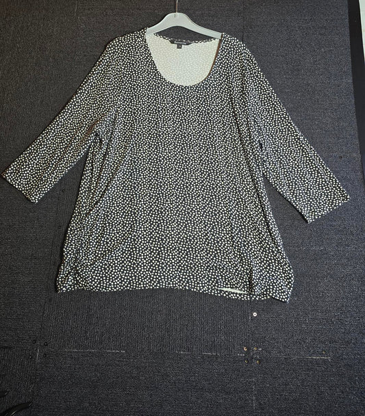 Bonmarché Black & White Printed Top Size 22 3/4 Sleeve Relaxed Fit Viscose