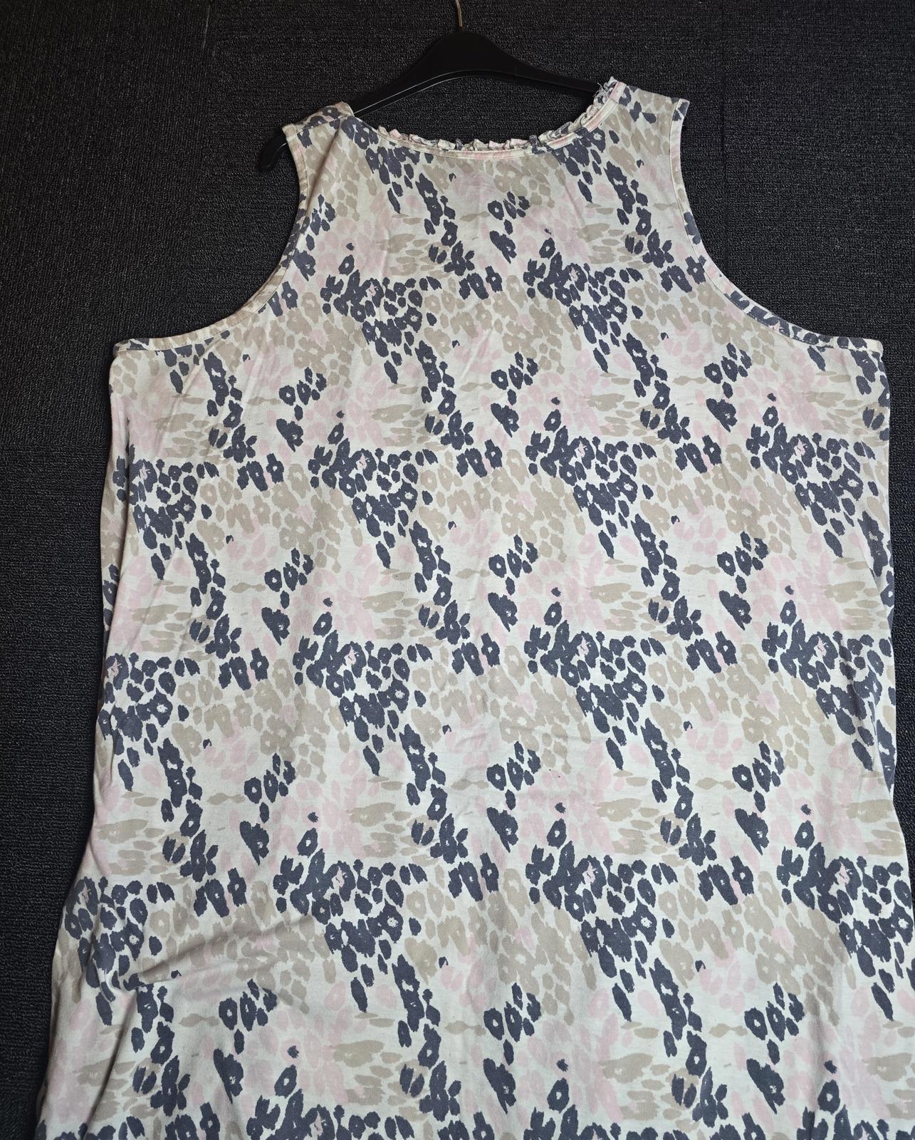 Pretty Secrets Nightie White Multicoloured Pattern Size 32/34 Sleeveless