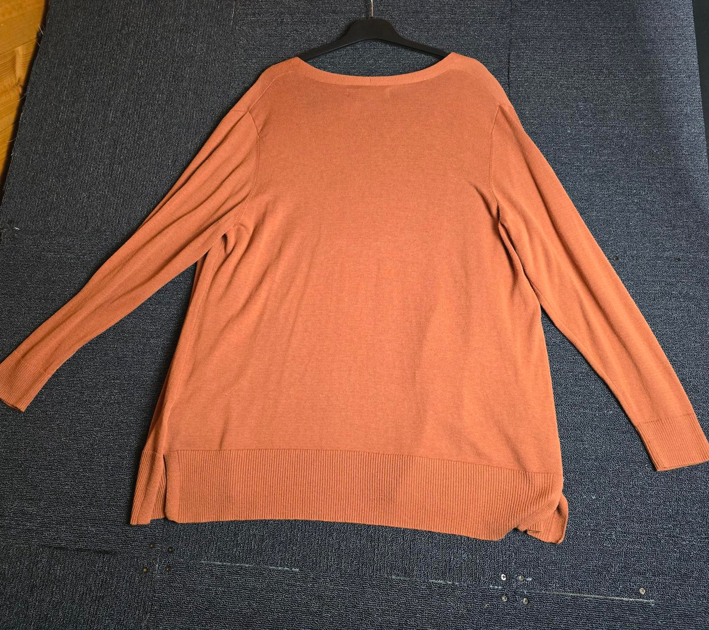 Amazon Essentials Cardigan Light Brown Size 18/20 Longline Layering