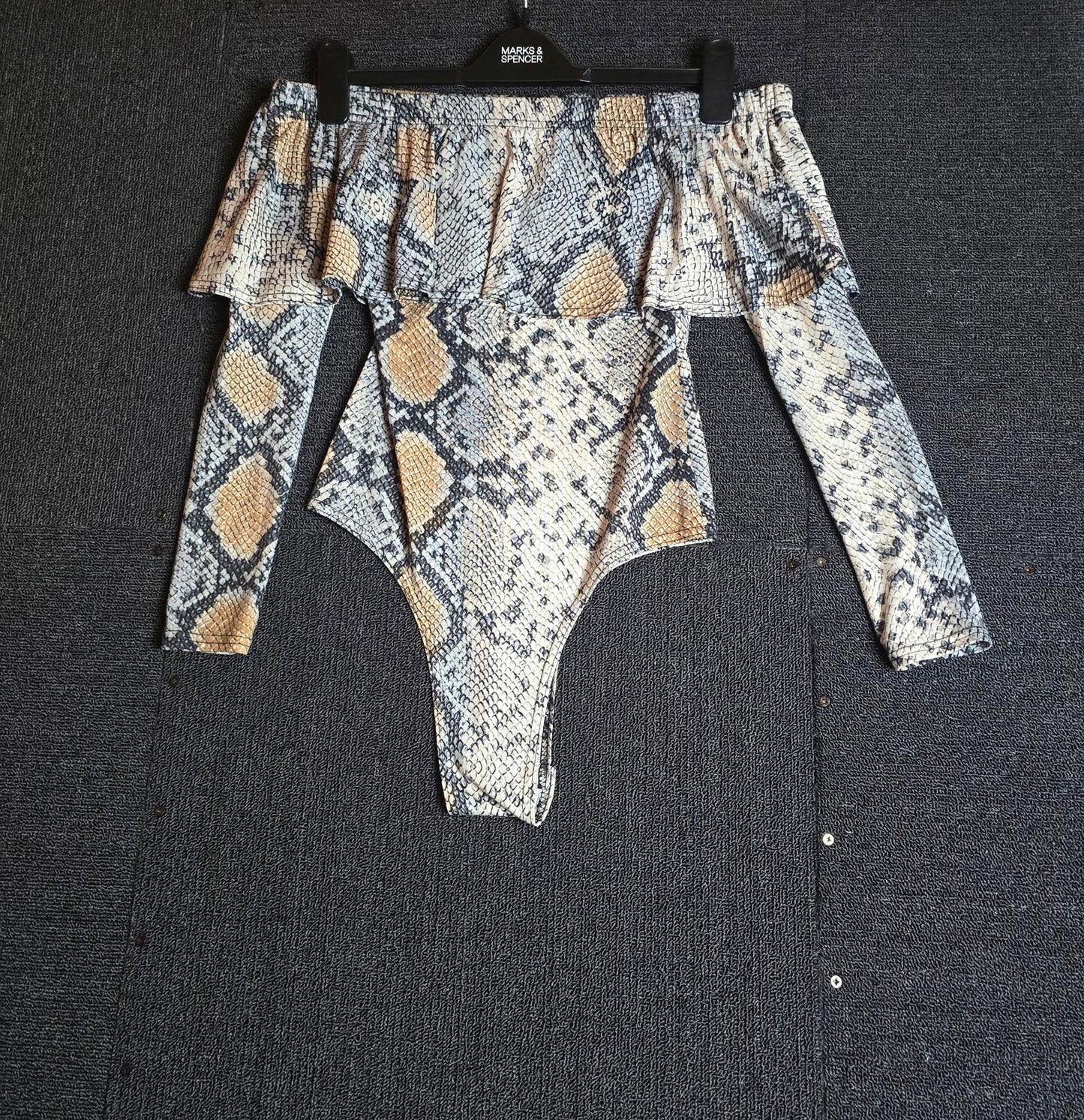 Prettylittlething Snakeskin bodysuit size 8