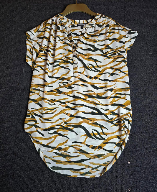 Hilary Radley Animal mustard  print blouse S Size 8-10