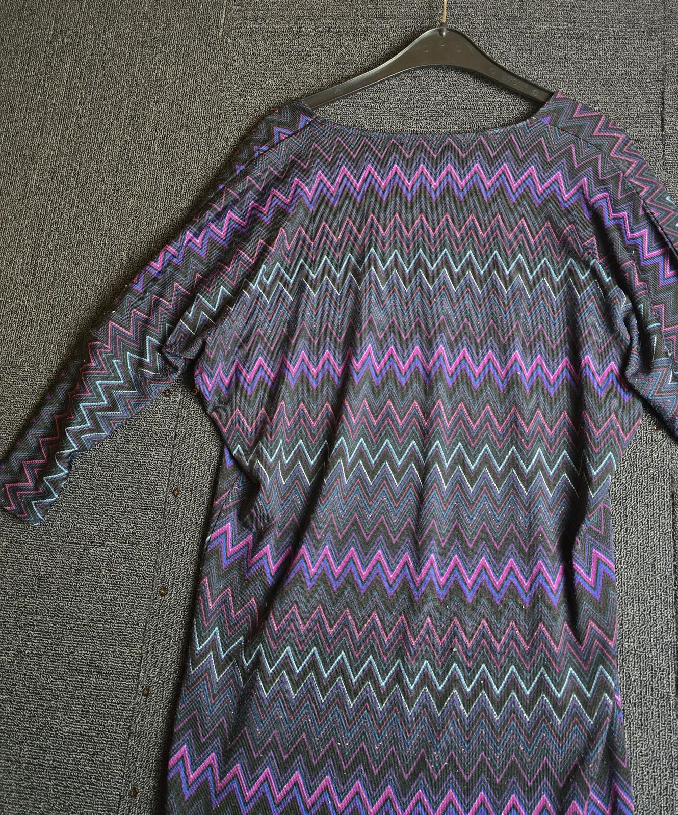 Misquitos Black Purple Zig Zag Dress Size 10 Oversized Fit A-Line Knee Length
