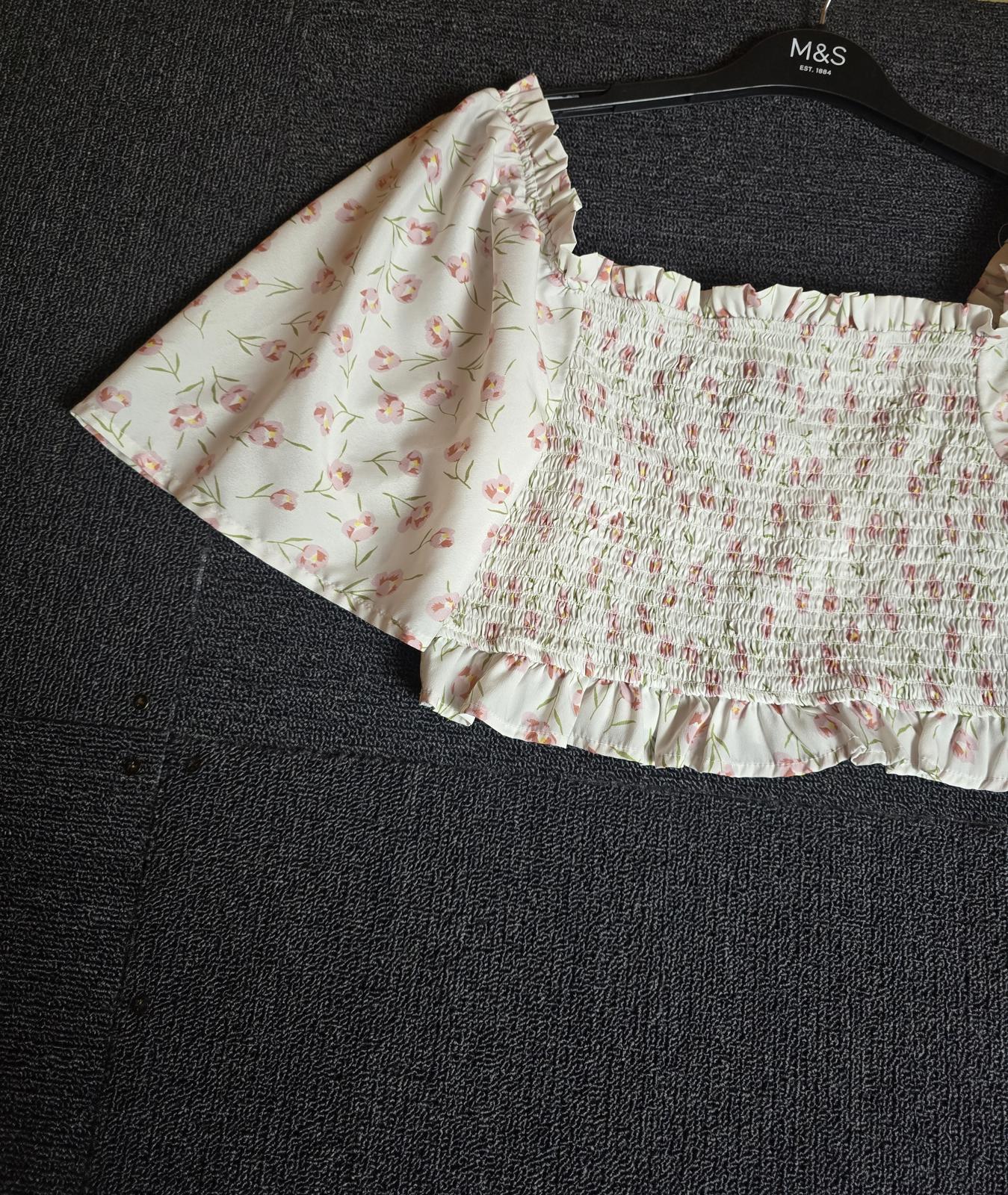 New Look White & Pink Floral Crop Top Size 10 Elasticated Flared Sleeve
