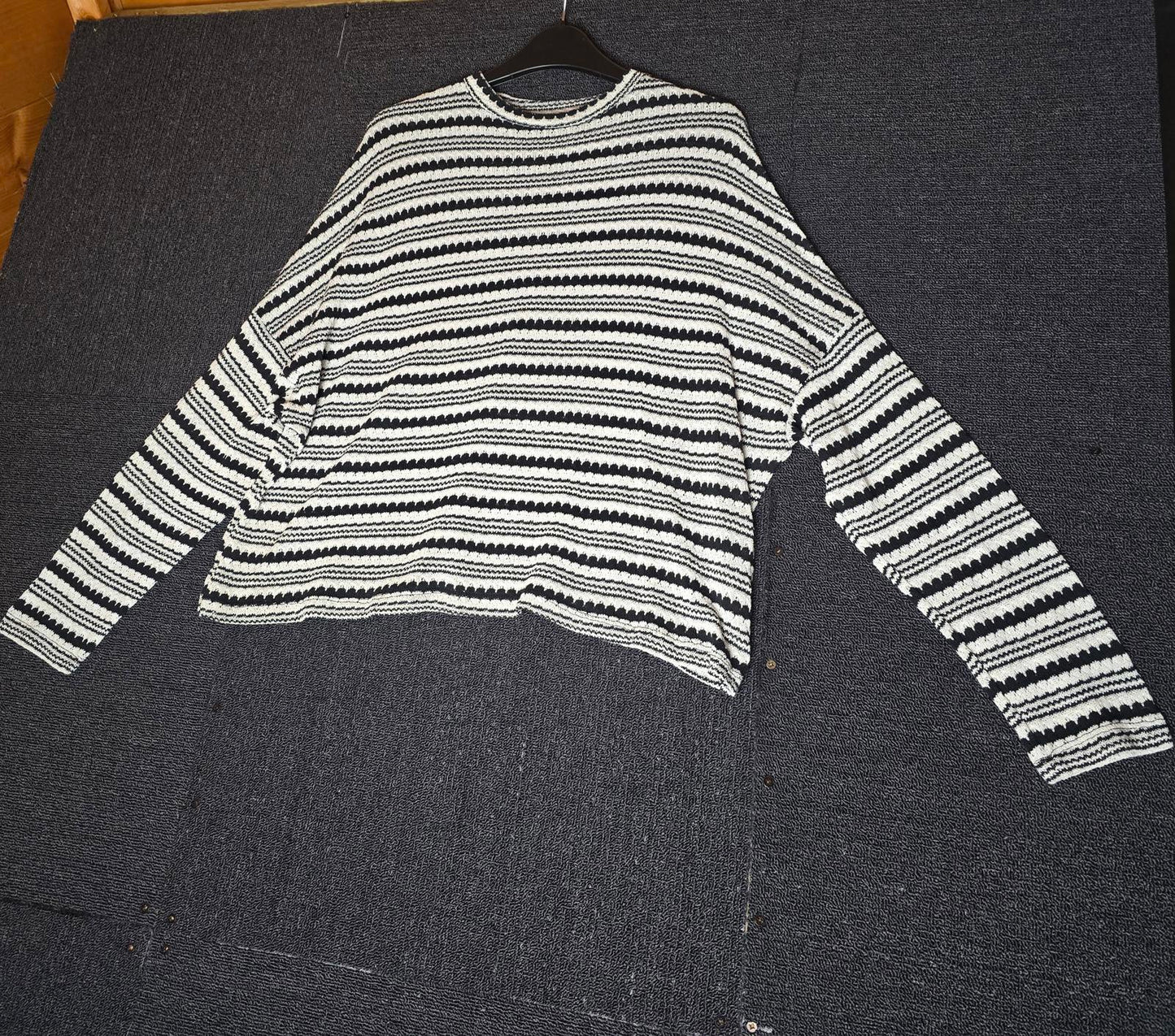 George Black & White Striped Relaxed Jumper Size 16 Lightweight Knit