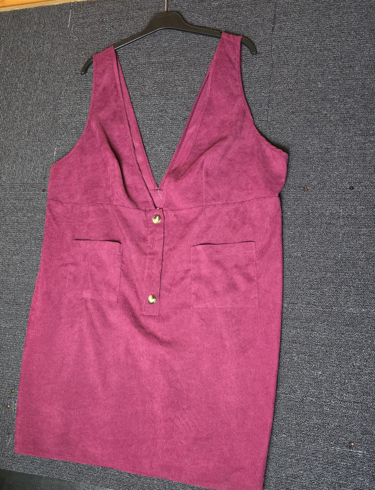 Burgundy cord pinafore dress 2xl size 18/20 Pockets Shein