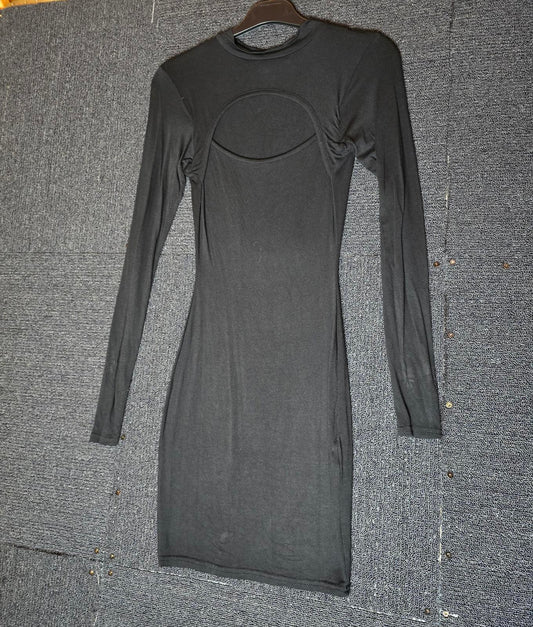 Black long sleeved bodycon dress open front prettylittlething size 8
