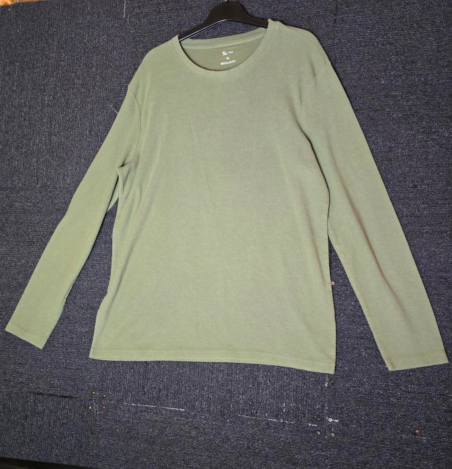 Tu green mens long sleeved t-shirt basic size XL