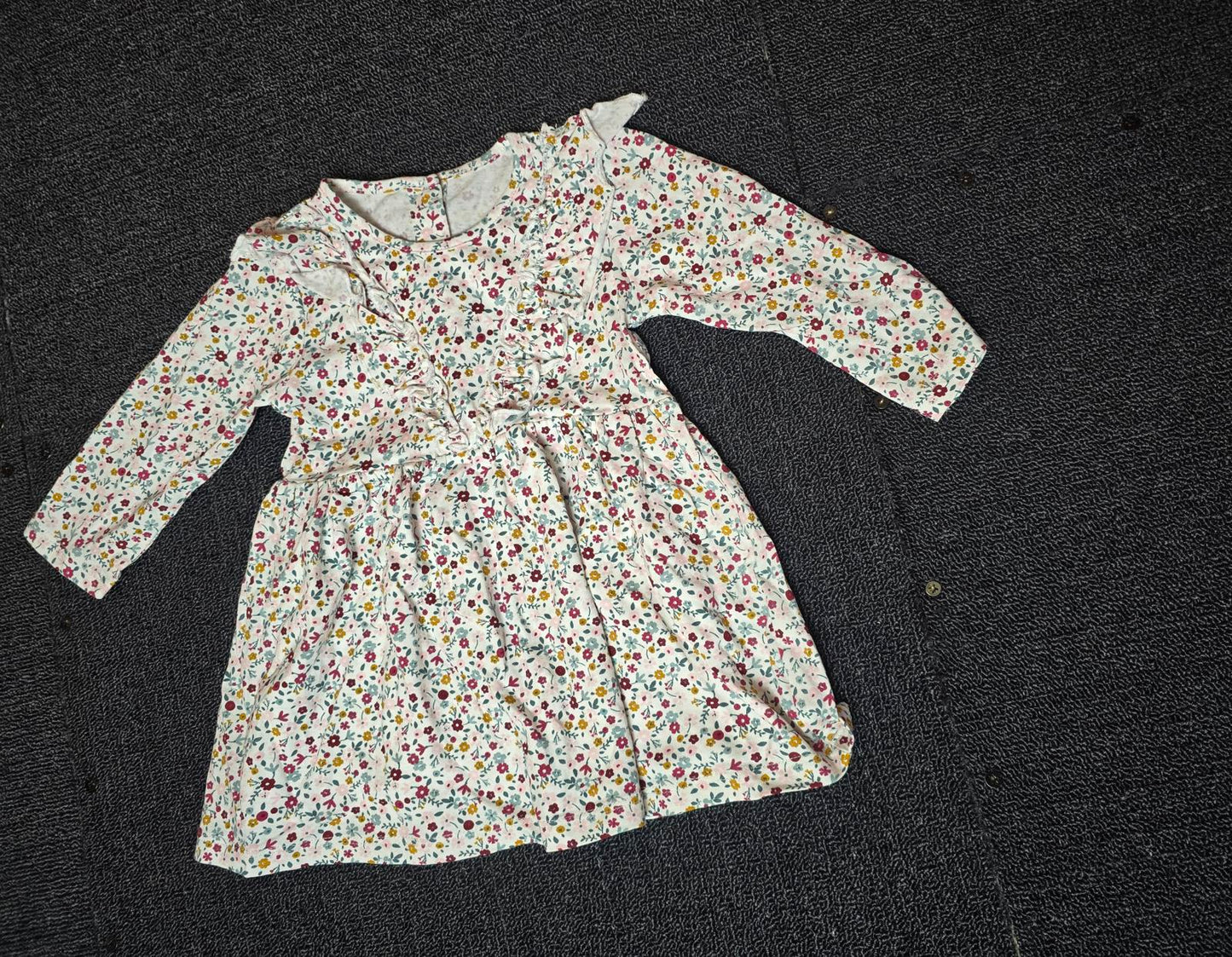 Matalan White Floral Long Sleeve Dress – Girls 6–9 Months – 100% Cotton