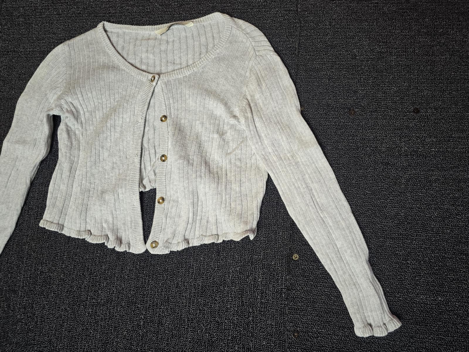 George grey cardigan long sleeved 5-6years