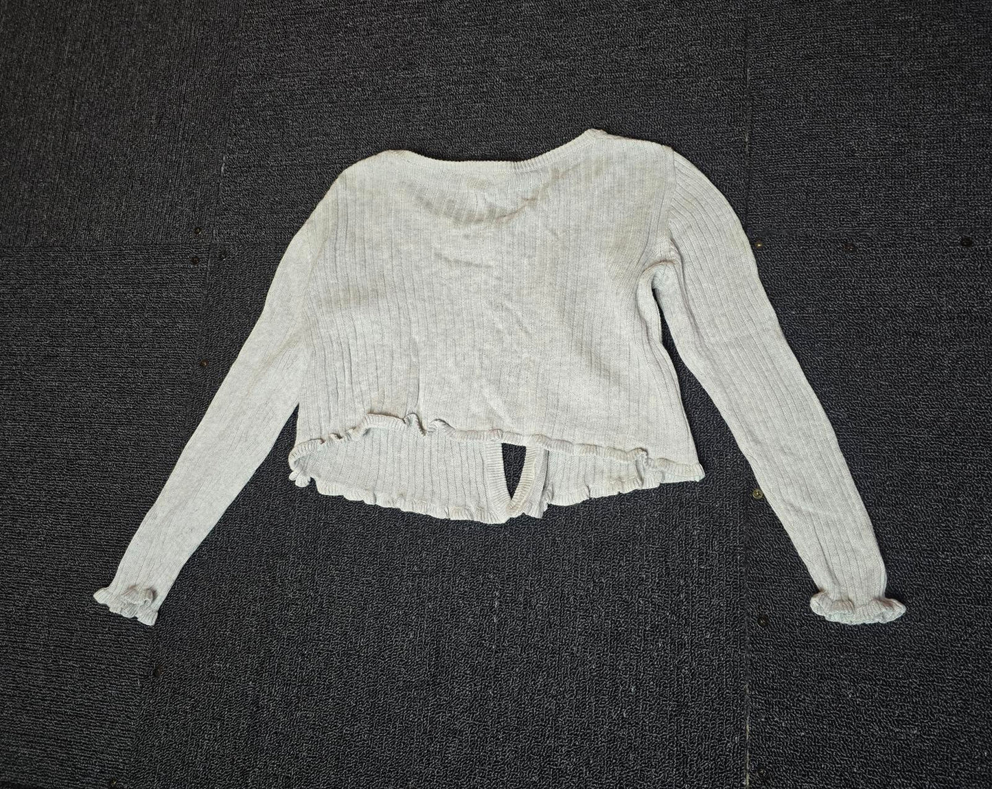 George grey cardigan long sleeved 5-6years