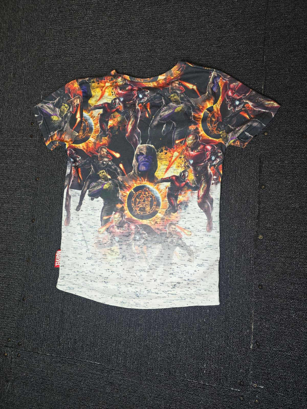 Primark Avengers short sleeved t-shirt 7-8years boys