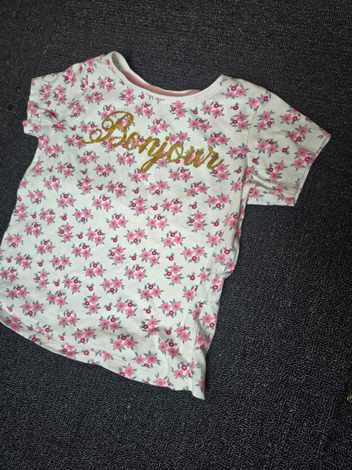 Primark pink & white short sleeved t-shirt 5-6years Girls