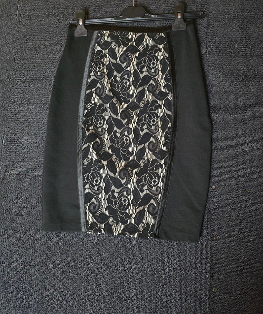Y2k Jane Norman black & beige lace bodycon skirt size 10