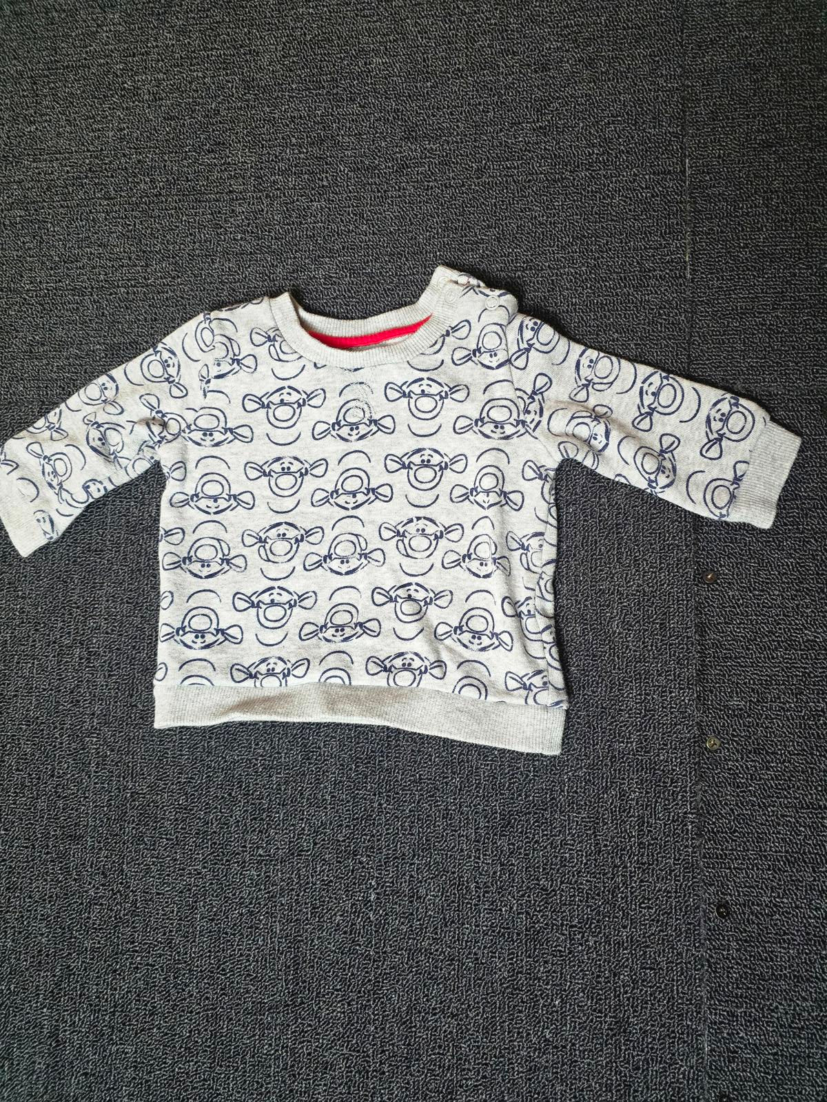 George boys grey tigger jumper 3-6months