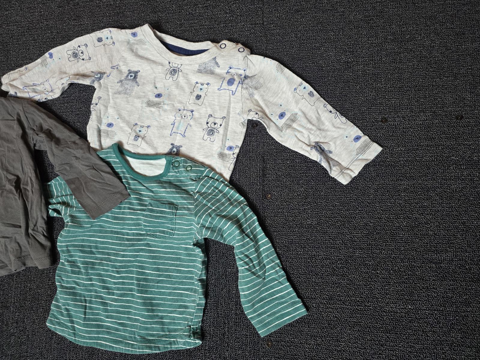 Bundle of boys 6-9months long sleeved t-shirts