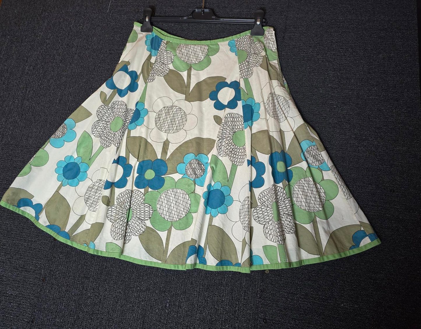 Boden green & multicoloured floral flared skirt size 12