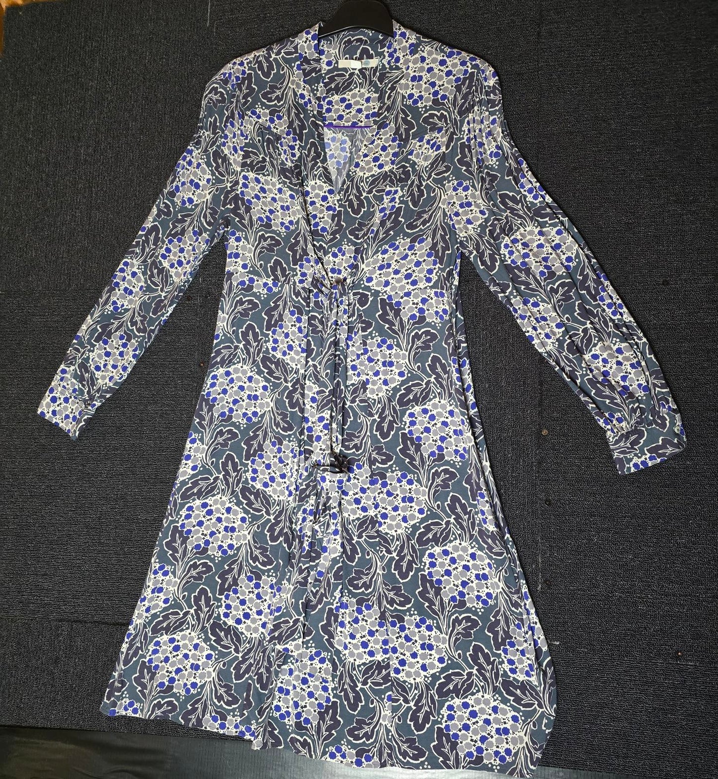Boden green & blue floral dress size 12reg tie waist