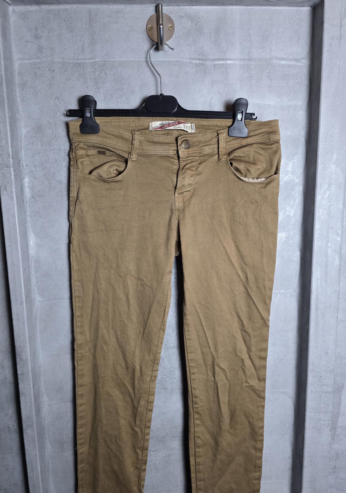 Zara beige slim leg jeans low rise size 10 E 38