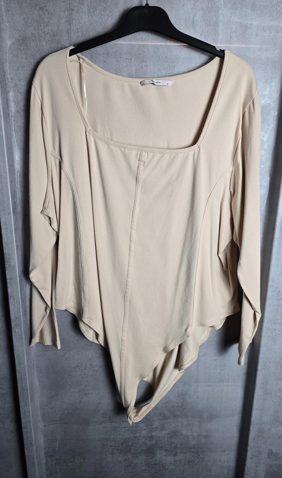 Tu long sleeved beige bodysuit square neck size 26