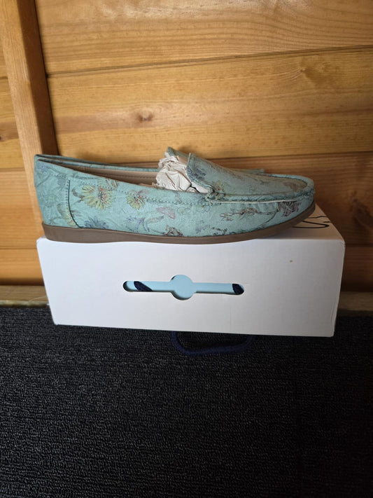 Hush Puppies 'Kinsey' soft style aqua green floral loafers New in box Size 7