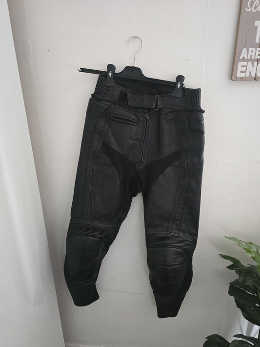 Frank Thomas Black Leather Motorcycle Trousers Padded Size 8