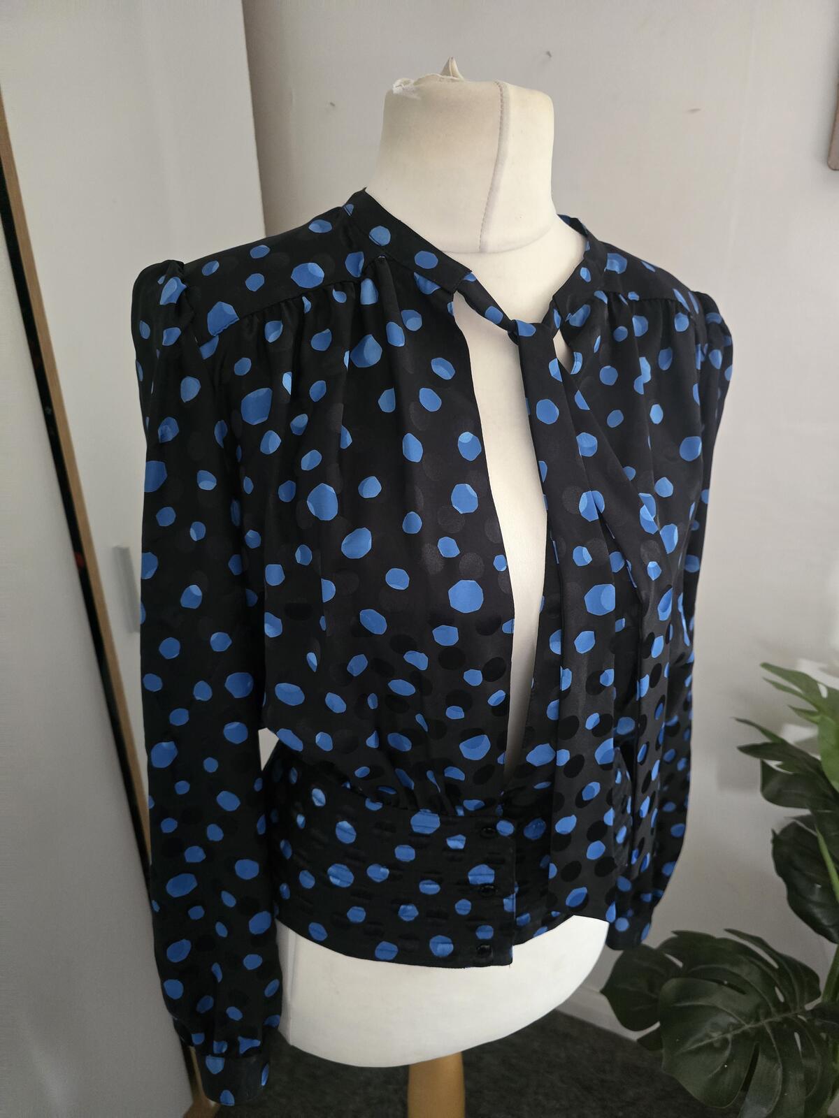 Vintage 1980s Parigi Black and Blue Polka Dot Blouse Size 8-10