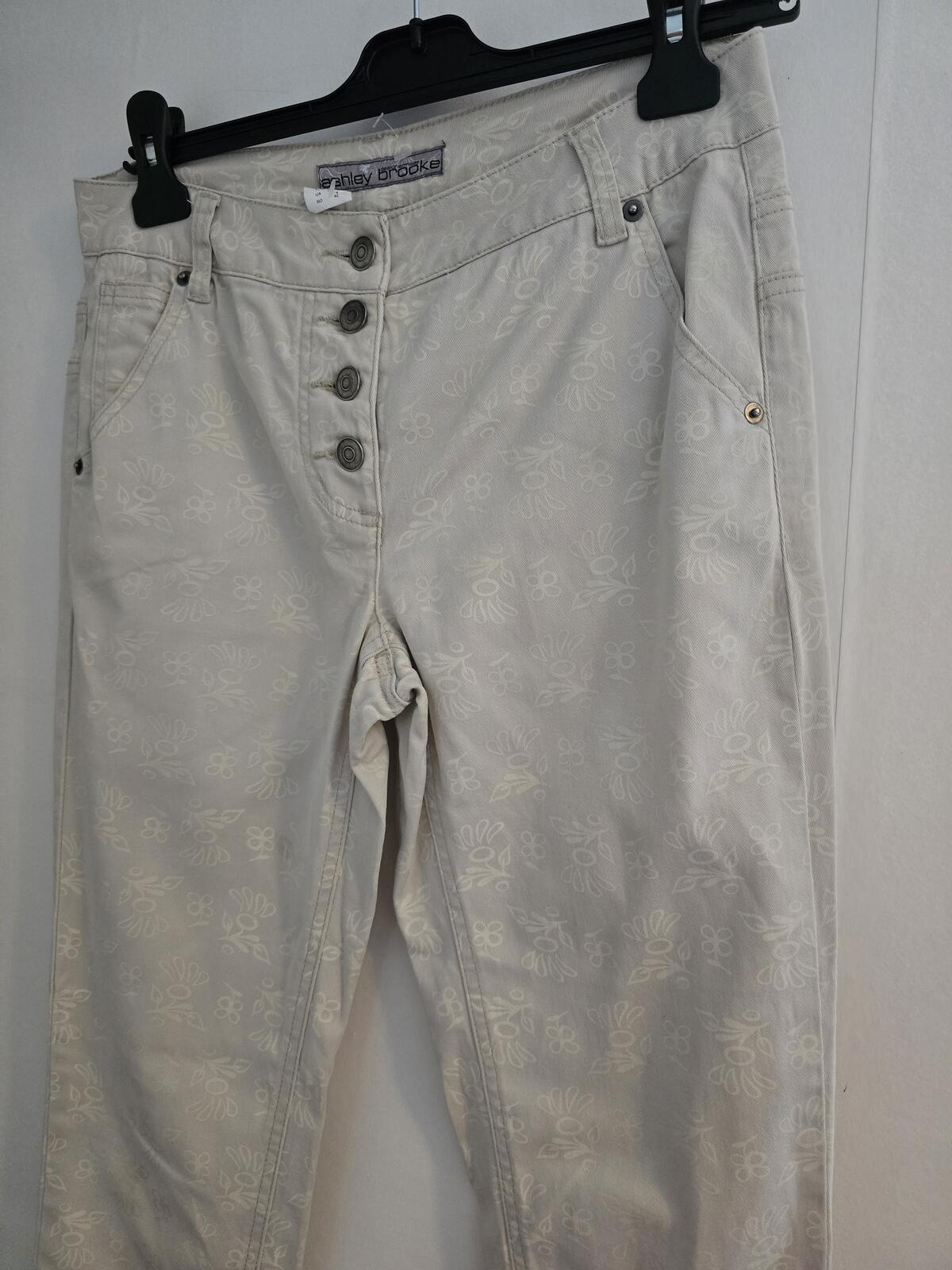 Ashley Brooke Ladies Off-White Floral Slim Leg Jeans Size 10
