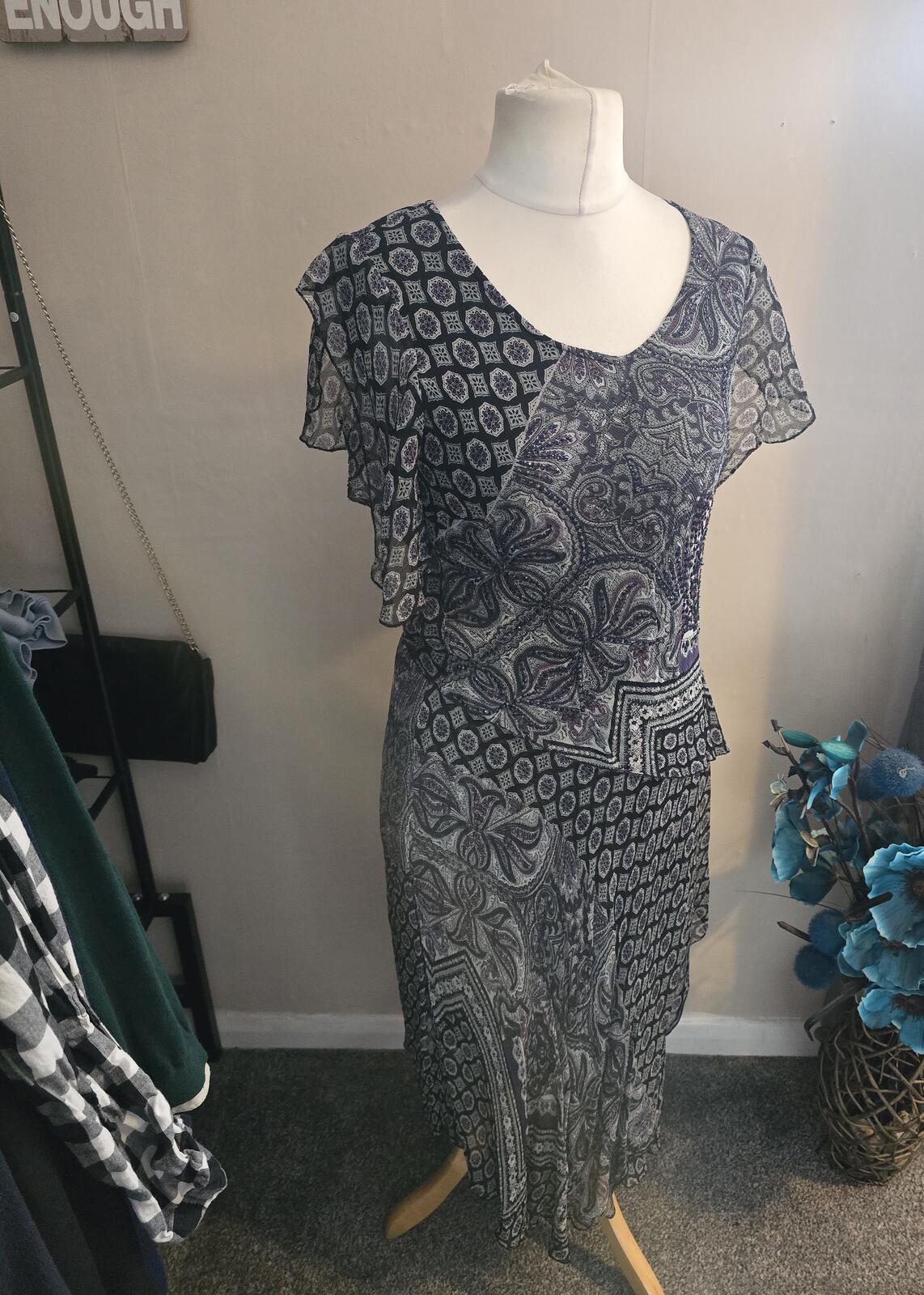 90s Vintage Roman Black & Green Layered Midi Dress Gem Detail Size 12