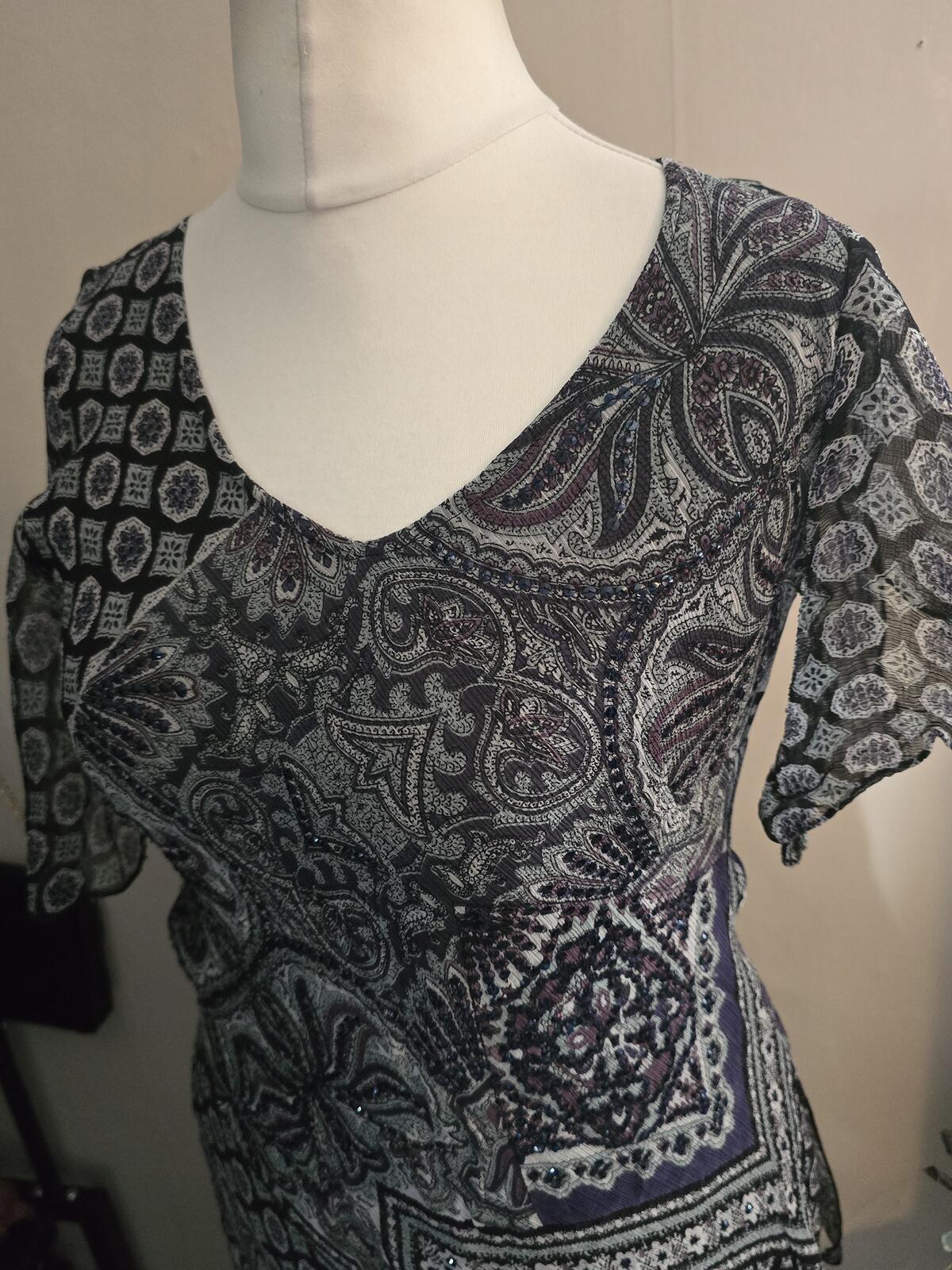 90s Vintage Roman Black & Green Layered Midi Dress Gem Detail Size 12