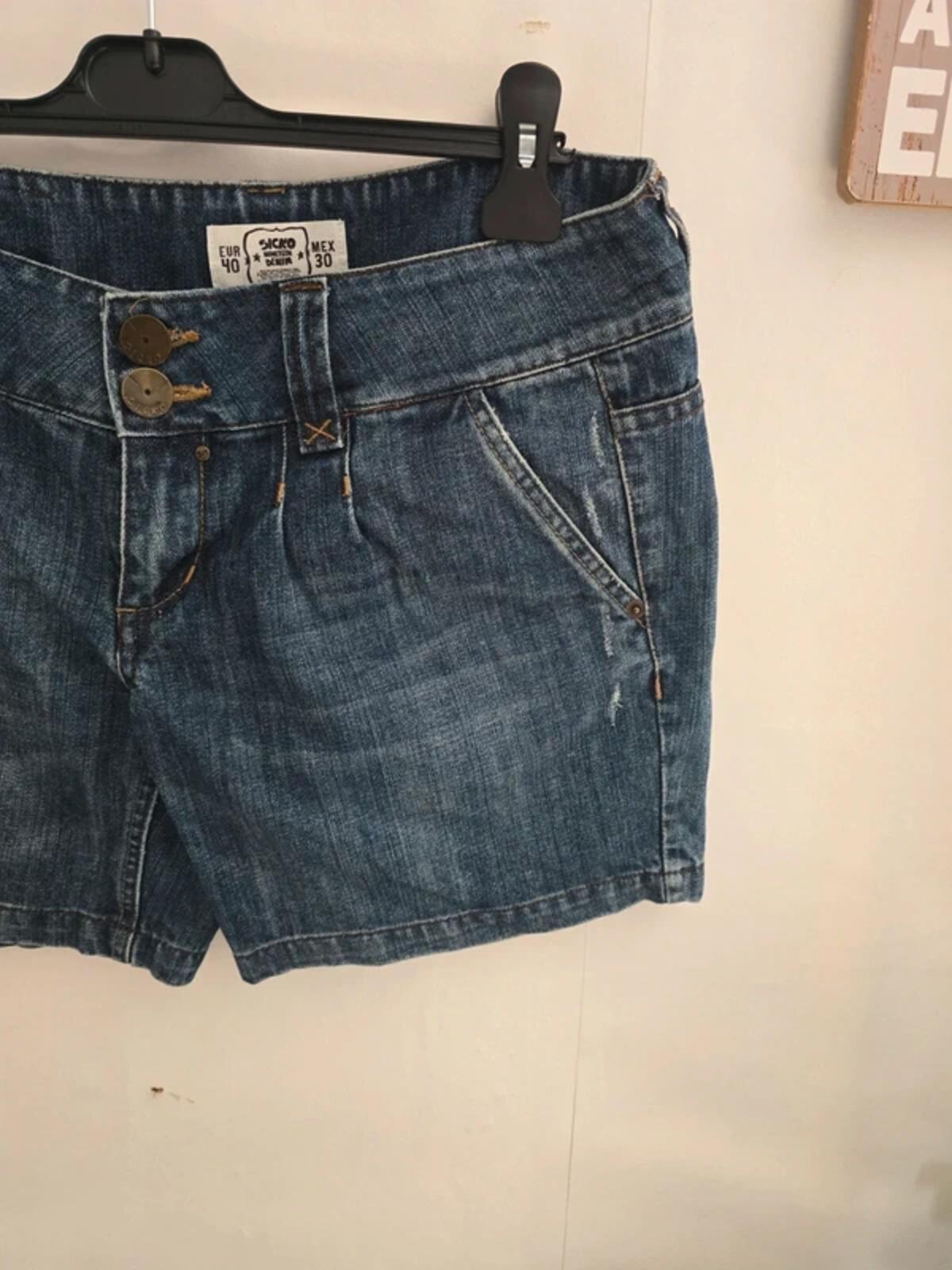 Pull & Bear 'Sicko Nineteen' Distressed Denim Shorts Size 12